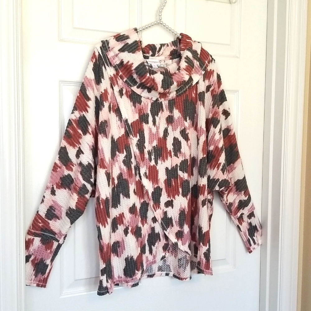 LuLaRoe Kristen Cowl Neck Pullover Burgandy Gray White Size Medium